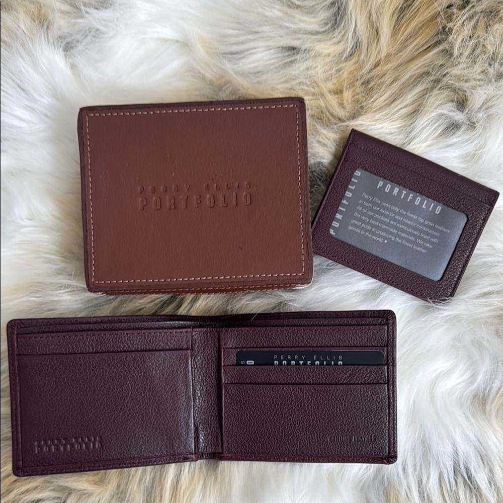 Perry Ellis Portfolio Brown Leather Wallet Set